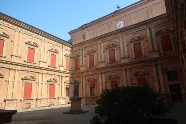 Cortile di Palazzo Poggi, sede del Rettorato dell’Università di Bologna